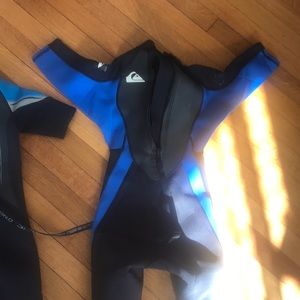 Wetsuit for boy.  Unused